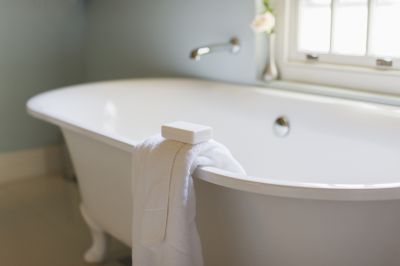 Top Bathtub Installation Companies in Xenia, OH
